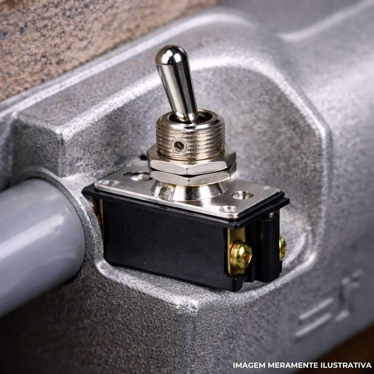 Chave Interruptor Alavanca Metálica Bipolar Liga/Desliga 10A 120V Cromada Standard Terminal Parafuso - Margirius