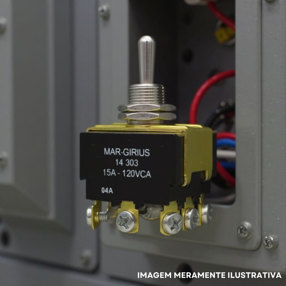 Chave Interruptor Alavanca Metálica Tripolar Liga/Desliga 15/10A 120/250V Cromada Standard Terminal Parafuso - Margirius