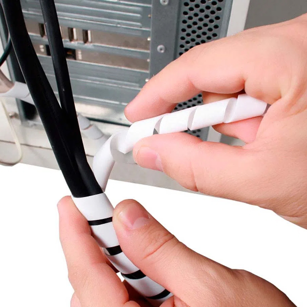 Spiral Polietileno 3/4 Polegadas Branco 50 Metros - Hellermann