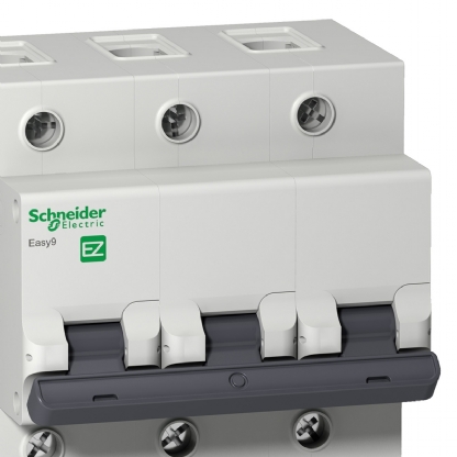 Disjuntor Mini Din Tripolar 125A Curva C 4,5Ka 230/400V EZ9F33392 - Schneider Electric