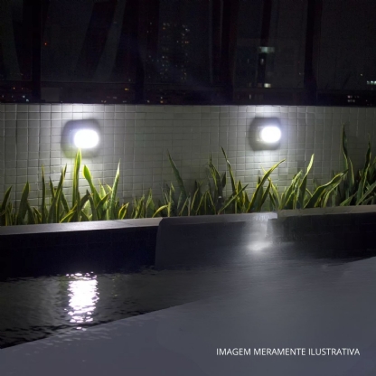 Luminária Arandela Tartaruga Globo Ferro 60W Branco Acrílico