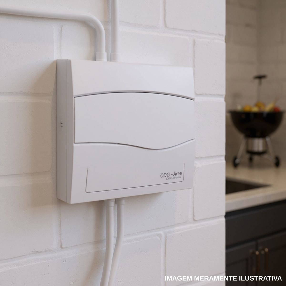 Centrinho Distribuição Branco Sobrepor Para 18 Disjuntores Din 248x426x74mm Porta Opaca Sem Barramento IP40 Brum