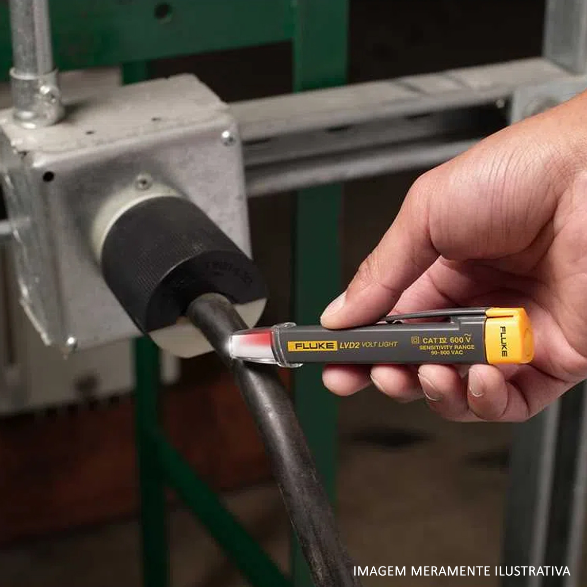 Detector Tensão Ac90 A 600V Com Lanterna Lvd2 - Fluke