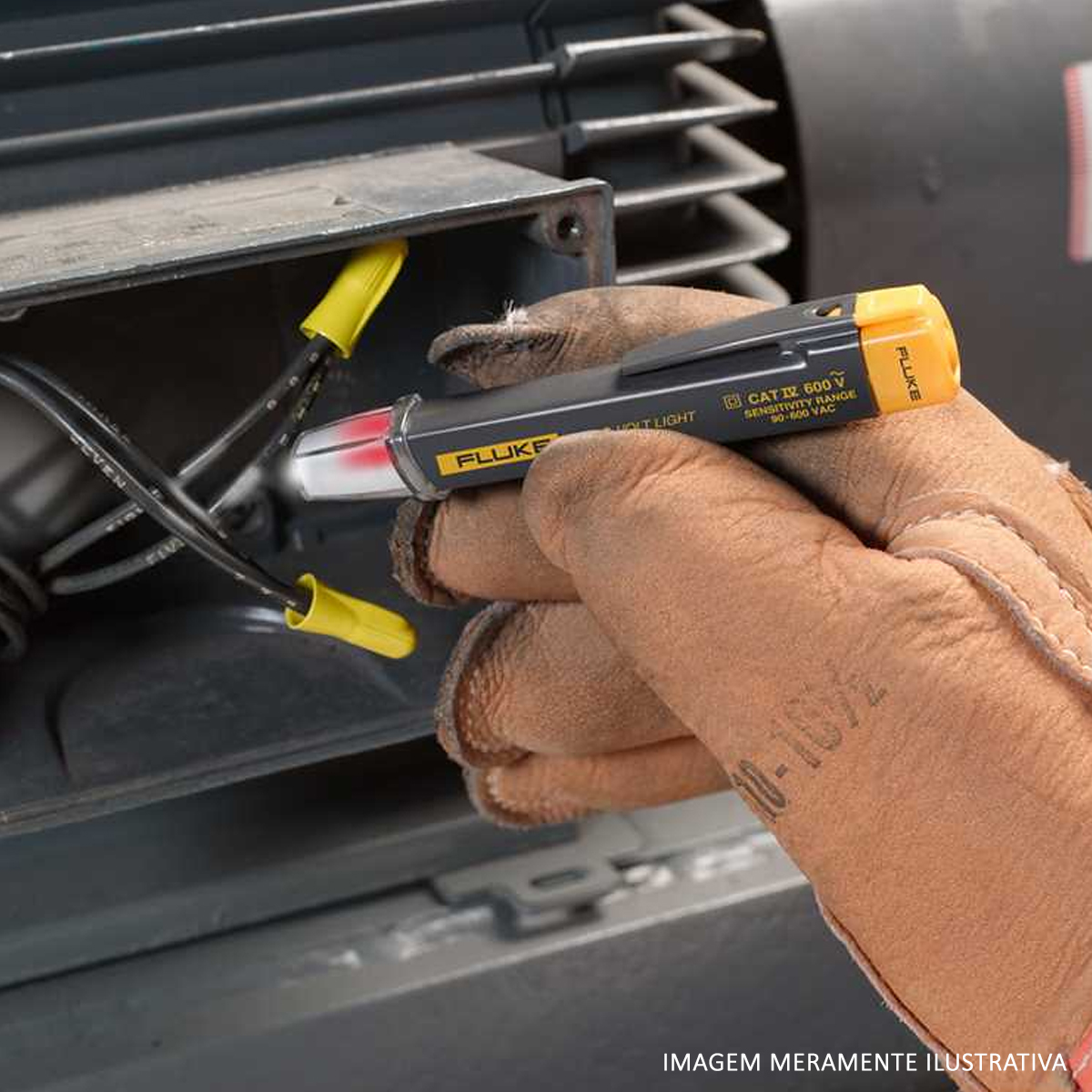 Detector Tensão Ac90 A 600V Com Lanterna Lvd2 - Fluke