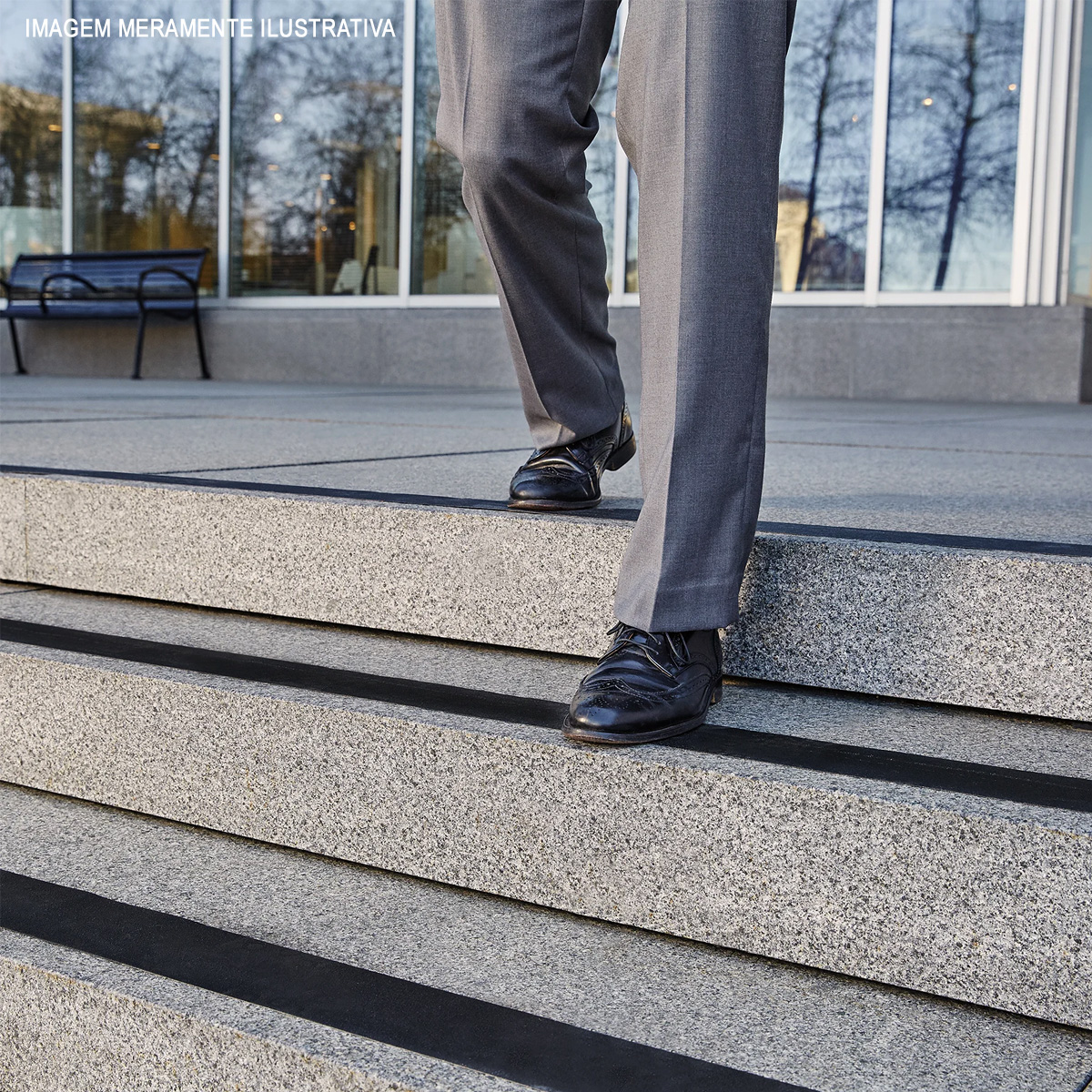 Fita Adesiva Antiderrapante Preto 50Mmx20 Metros Uso Geral Safety Walk - 3M Do Brasil