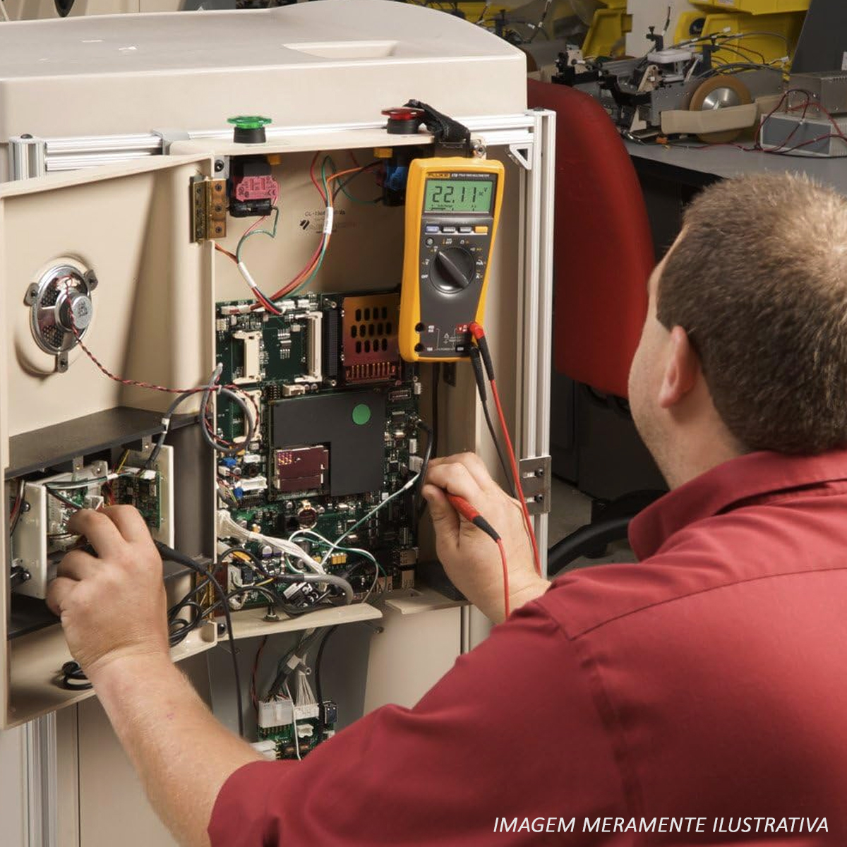 Multímetro Digital True-Rms Ac Tensão Ac/Dc 1000V Corrente Ac/Dc 10A Resistência 50M - Fluke