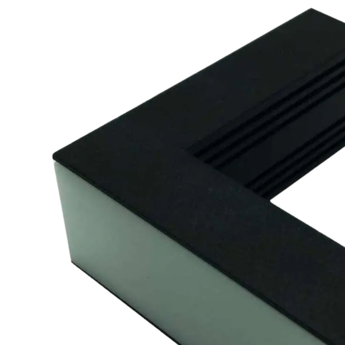 Conector P/ Perfil De Sobrepor 35Mmx25Mm Conexão Joelho Positivo Preto Difusor Branco - Luminatti