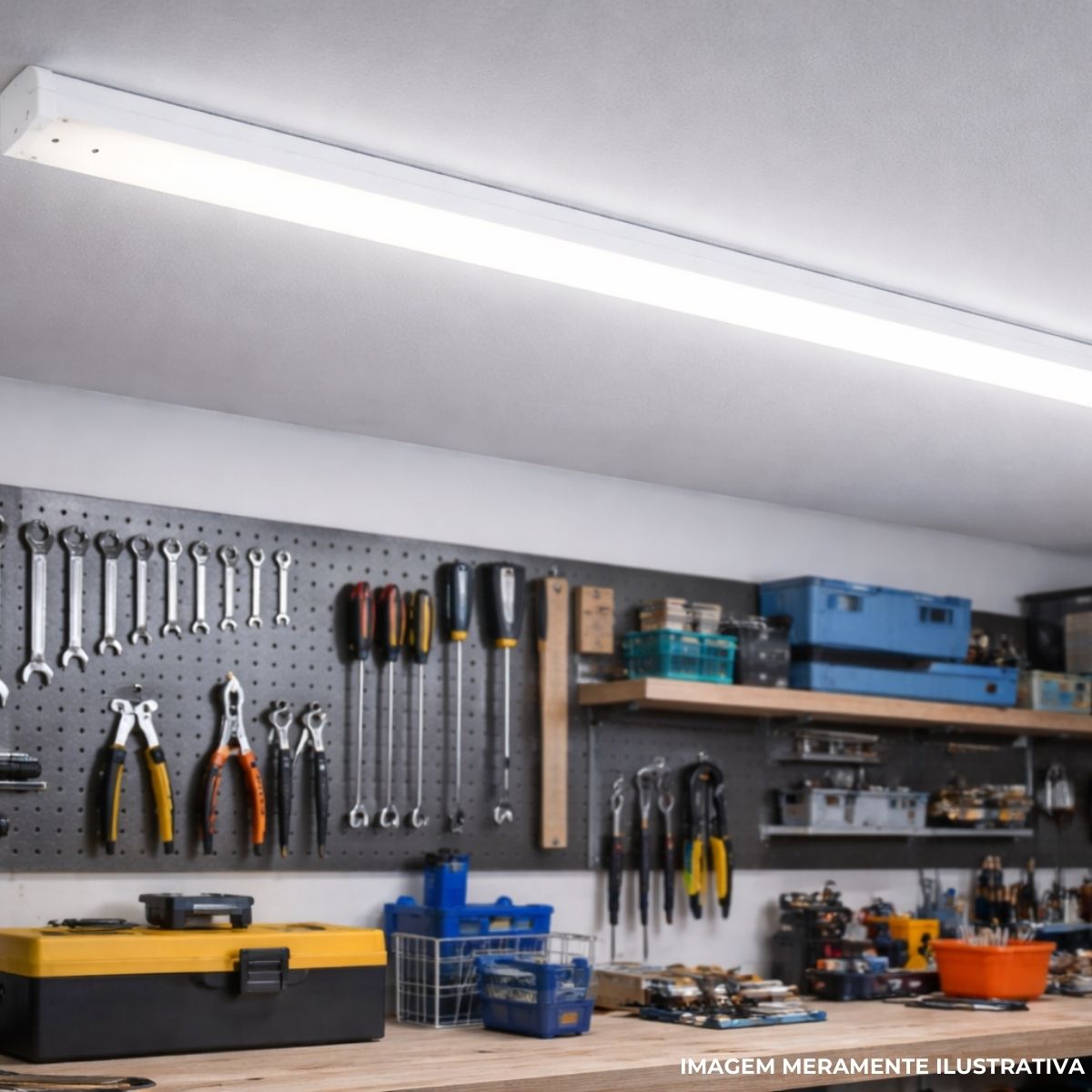 Luminária Linear Led Sobrepor Branco 75W Bivolt 5000K Luz Do Dia 12000Lm Difusor Policarbonato - Ledvance