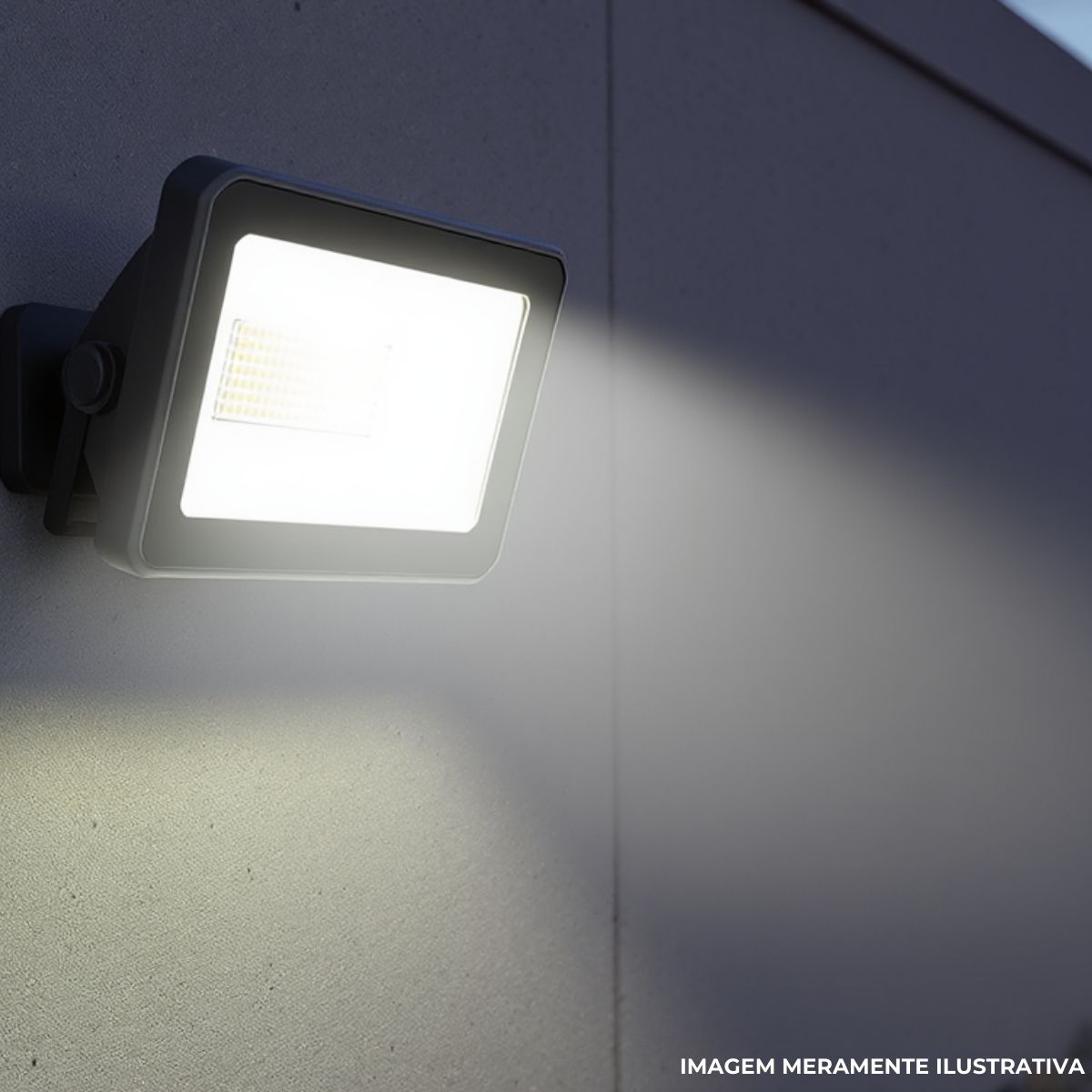 Luminária Refletor Led Retangular Sobrepor Preto 171W Bivolt 5000K Luz Do Dia 23940Lm Difusor Policarbonato 105G Ip65 - Ledvance